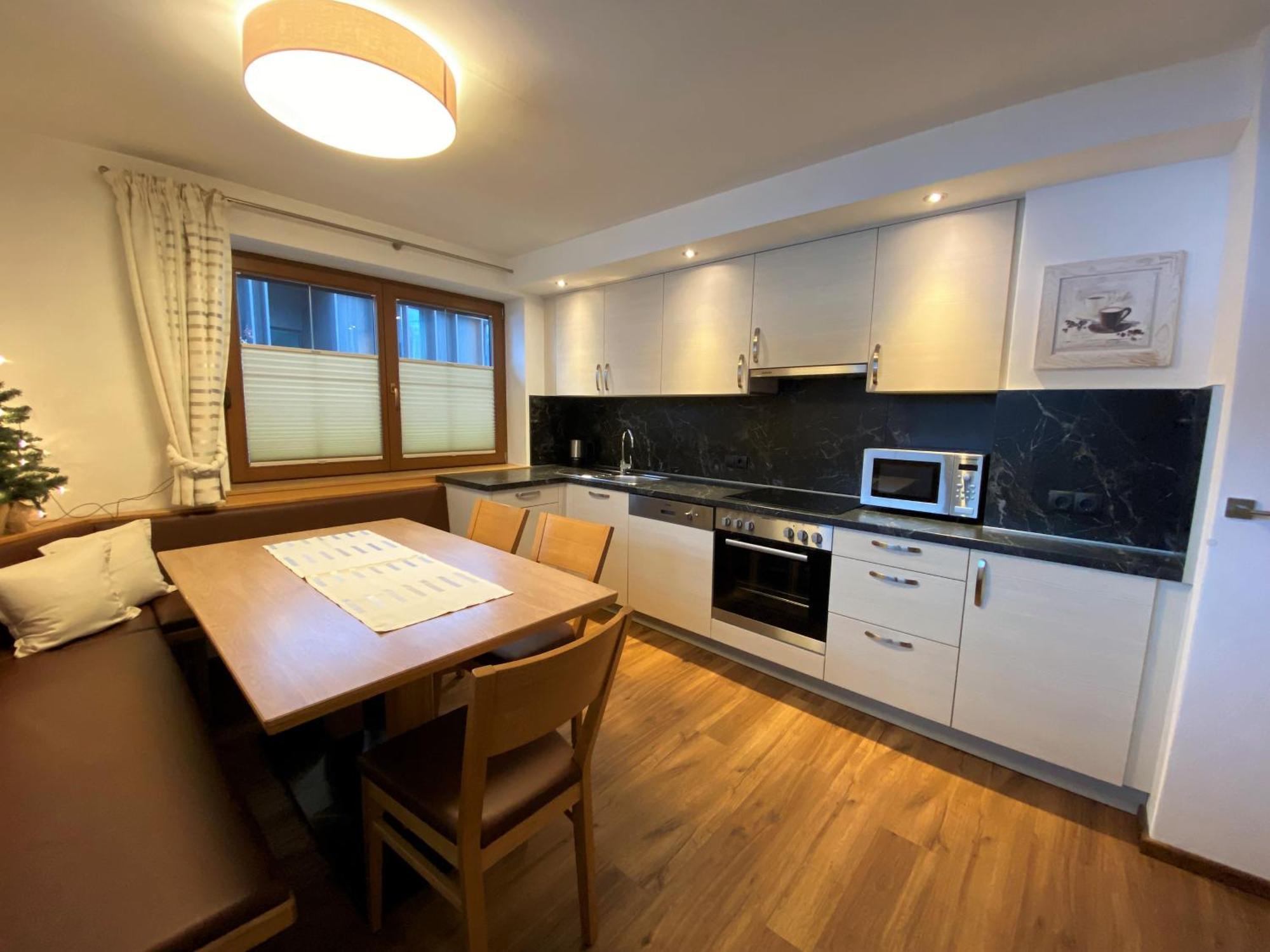 Landhaus Rohrmoser Цел ам Цилер Стая снимка