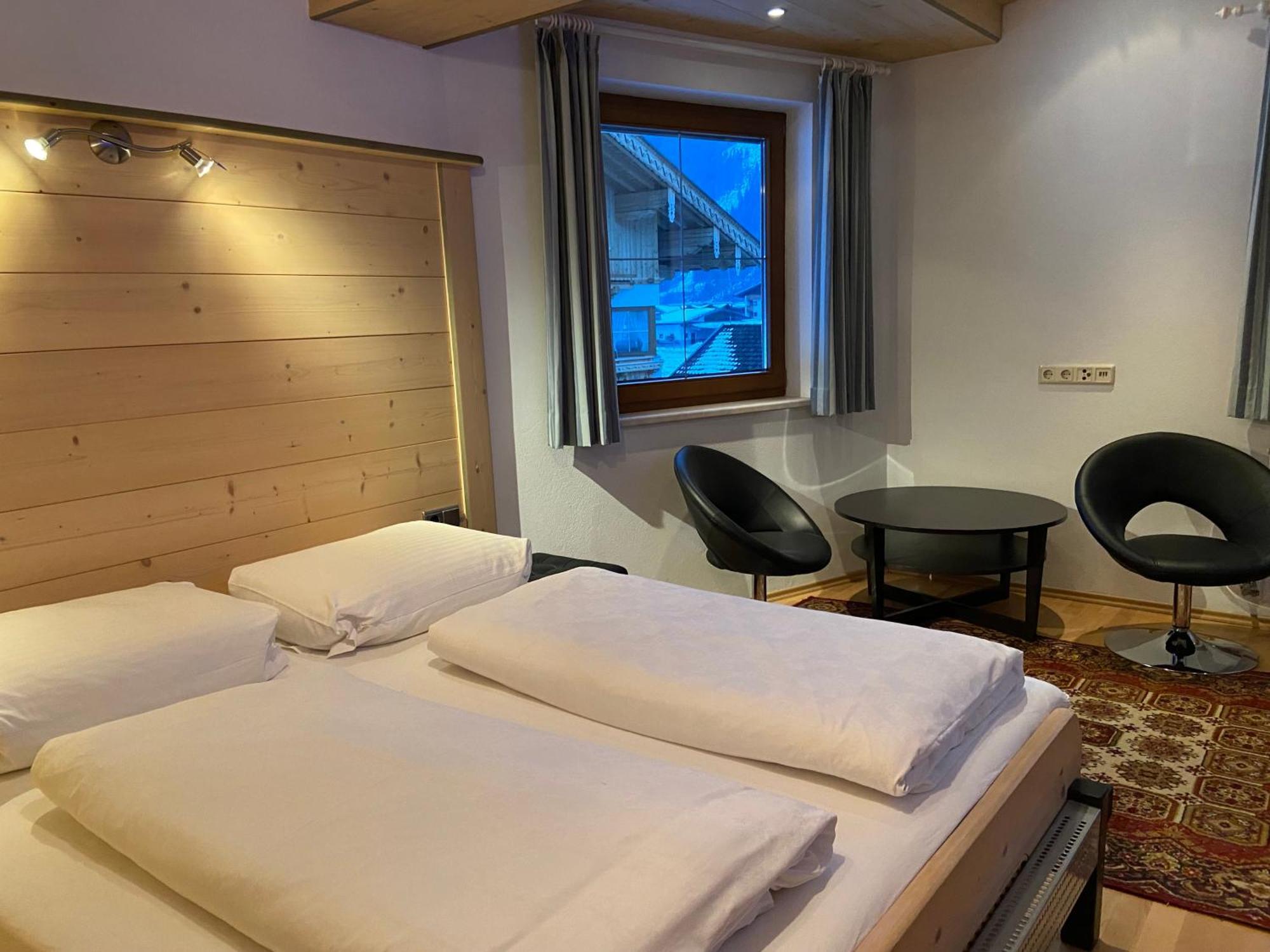 Landhaus Rohrmoser Цел ам Цилер Стая снимка