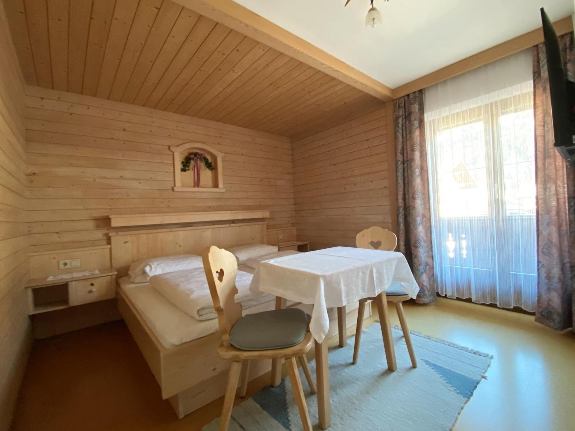Landhaus Rohrmoser Цел ам Цилер Стая снимка